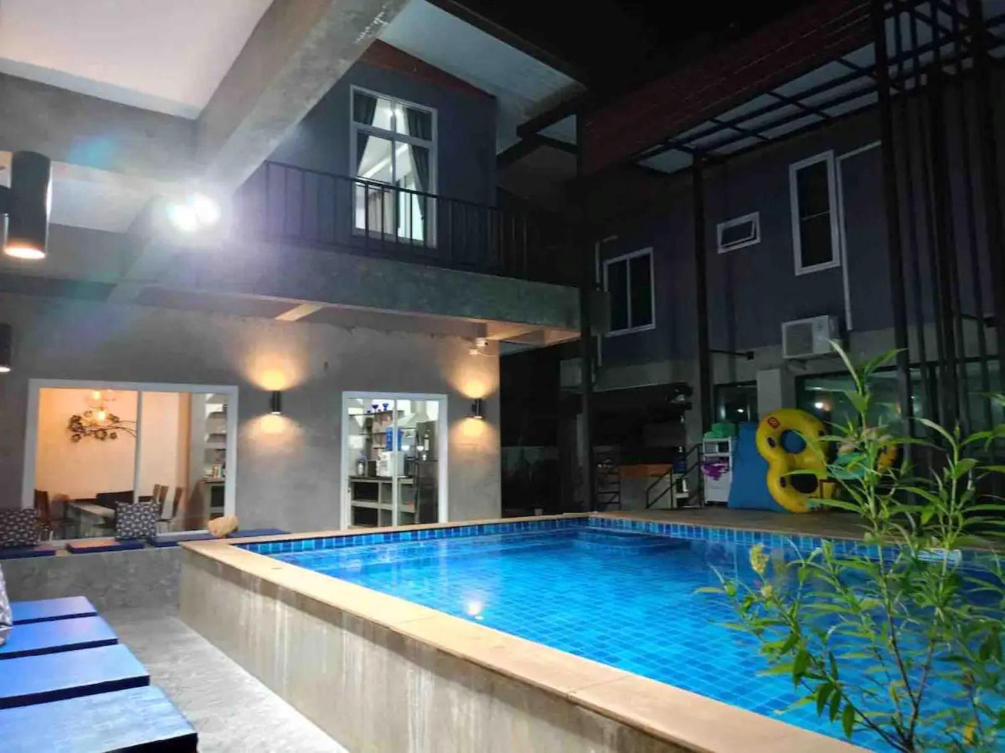 Villa Rajapruek Entire 3 Villas 7 Bedrooms Near Airport Chiang Mai Eksteriør bilde